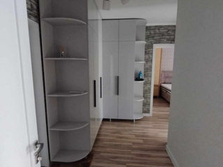 Apartament cu 2 camere, 62 m², Râșcani, Chișinău foto 3