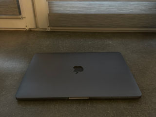 Macbook Pro 13 M1 - 16GB RAM, 512GB SSD