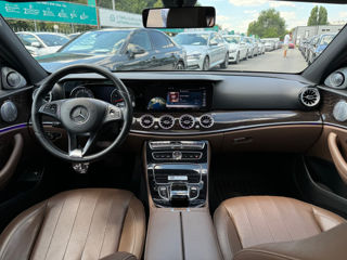 Mercedes E-Class foto 11