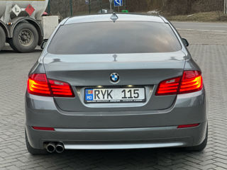 BMW 5 Series foto 5