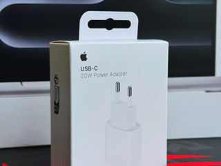 Incarcator Apple original foto 0
