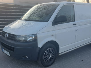 Volkswagen T5