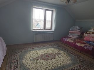 Constructie modernă în 2 nivele, 10 ari, gata pentru trai. foto 17