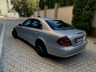 Mercedes E-Class foto 6