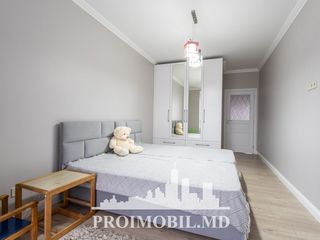 Rîșcani! 2 camere cu living, reparație euro! 83 mp! foto 4