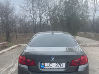 BMW 5 Series foto 4