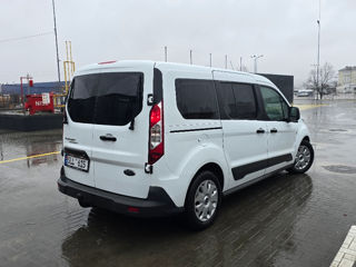 Ford Transit Connect foto 2