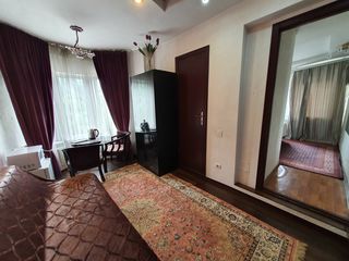 Apartament studio pe zi, noapte,saptamina, luna!Centru 470lei квартира посуточно,почасого-100L(1ora) foto 1