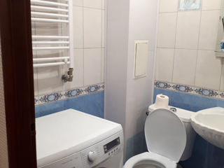 Apartament cu 2 camere, 45 m², Centru, Ungheni foto 8