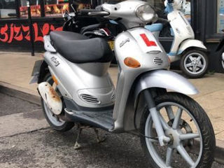 Yamaha Aerox  Malaguti F 10  F 12  Piaggio  Zip  Piaggio Liberty Szuki Katana  разборка foto 8