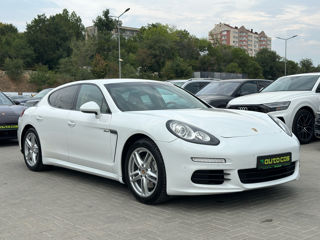 Porsche Panamera foto 3