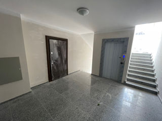 Apartament cu 2 camere, 64 m², Durlești, Chișinău foto 2