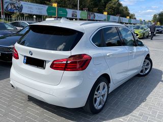 BMW 2 Series foto 3