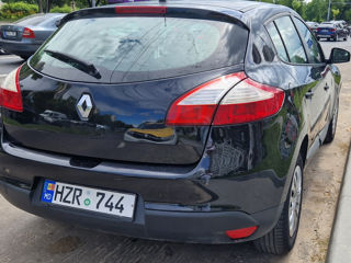 Renault Megane foto 2