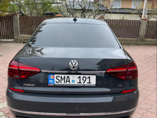 Volkswagen Passat foto 2