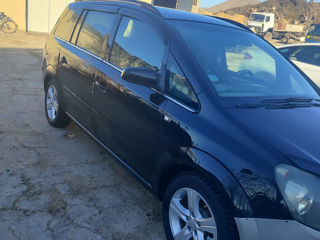 Opel Zafira foto 4