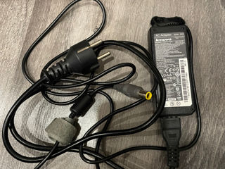 Încărcător Lenovo AC Adapter 65 W