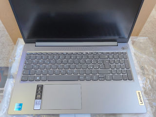 Lenovo Ideapad Slim 3. Core i5-12450H. RAM-16GB.SSD-512GB NVME. NOU! foto 4