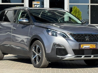 Peugeot 5008 foto 3