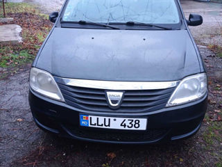 Dacia Logan foto 2