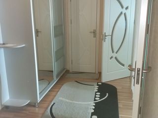 Urgent apartament cu 2 odai  54 m2 (et 6 din 6) ialoveni foto 1
