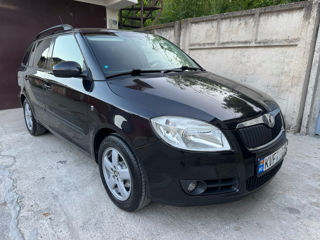 Skoda Fabia фото 0