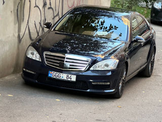 Mercedes S-Class foto 2