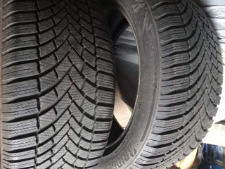 Vîndanvel 2  uc 235/50/18 Bridgestone blizzak Lm 005 ,anul 3722