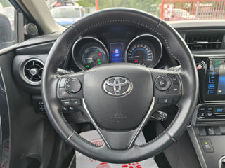 Toyota Auris foto 9