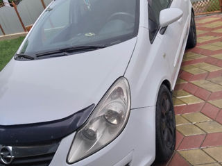 Opel Corsa foto 3