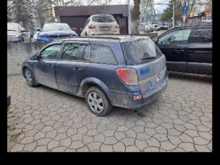 Opel Astra foto 2