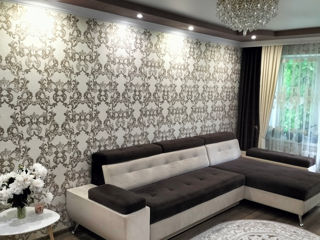 3-комн. кв., 70 м², 2/9 эт.