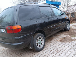 Volkswagen Sharan foto 5