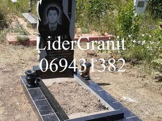 SRL LiderGranit propune monument din granit 4500 lei. foto 7