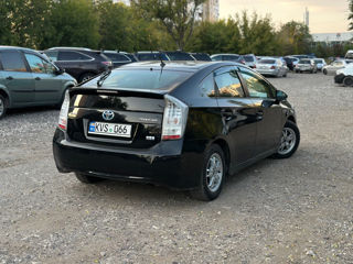 Toyota Prius foto 4