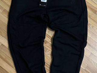 Nike Tech Fleece loose fit pants