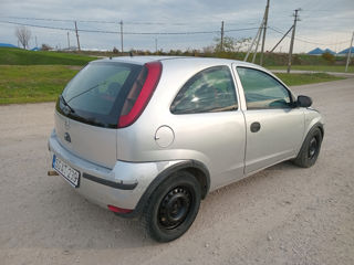 Opel Corsa foto 5