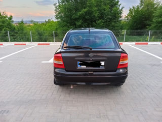 Opel Astra foto 4