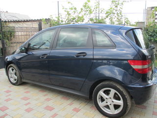 Mercedes B Class foto 3