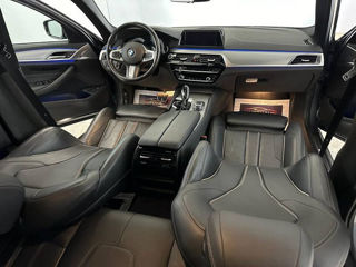 BMW 5 Series foto 4