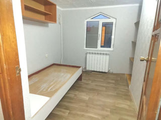 Apartament cu 2 camere, 111 m², Buiucani, Chișinău foto 5