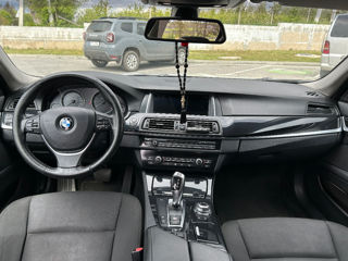 BMW 5 Series foto 9