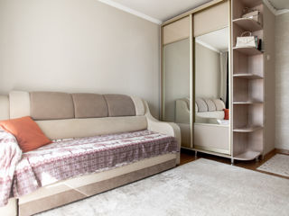 Apartament cu 2 camere, 53 m², Poșta Veche, Chișinău foto 5