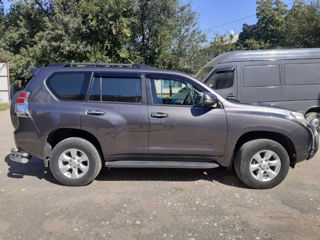 Toyota Land Cruiser Prado foto 4