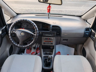 Opel Zafira foto 9