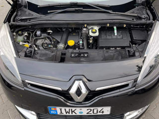 Renault Scenic foto 10