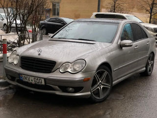 Mercedes C-Class