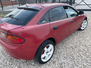 Mazda 323 foto 8