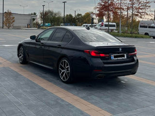 BMW 5 Series foto 3