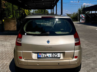 Renault Scenic foto 3